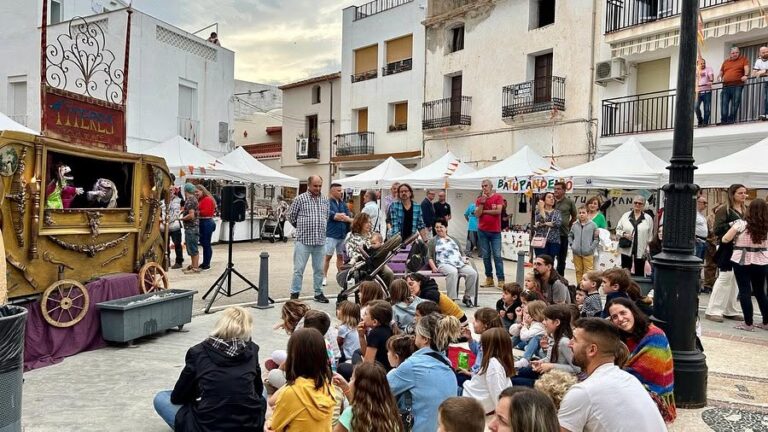 Artesanía, tradición y gastronomía en la XII Fira de la Tador deSan Rafael del Rio