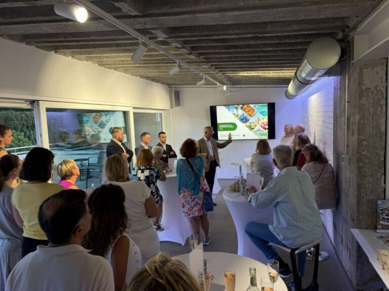 Castellón busca captar más turismo alemán con una presentación ante 35 agentes de viajes en Stuttgart
